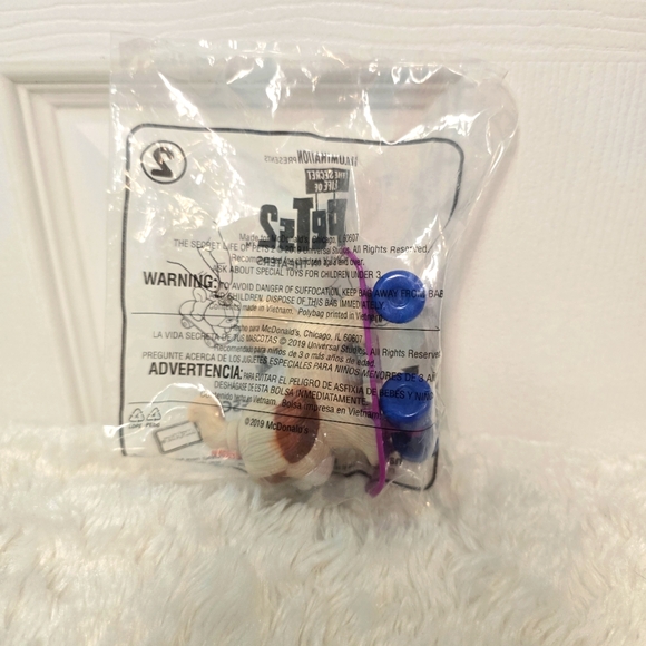 The Secret Life Of Pets 2 Daisy To The Rescue Happy Meal Toy - Picture 3 of 3